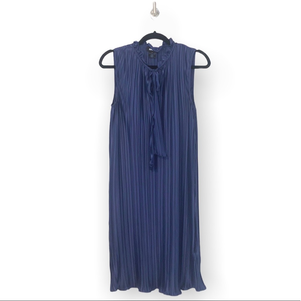 DKNY Tie Neck Blue Pleated Sleeveless Ruffle Collar Shift Dress Size 8